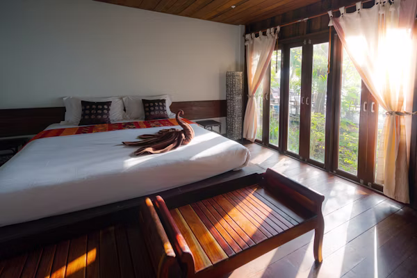 Hotels & Hospitality
